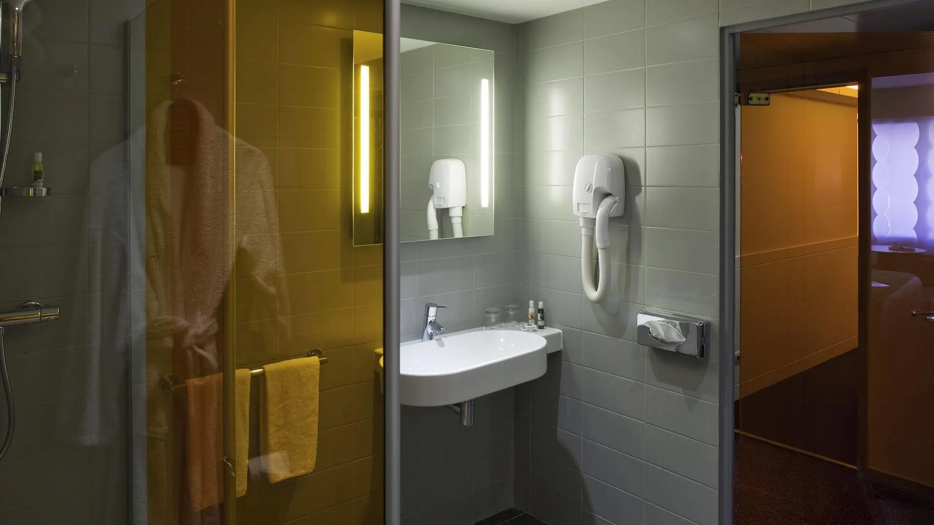 Hotel Mercure Paris La Defense Grande Arche Nanterre