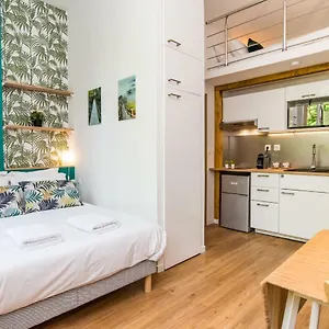 https://superbe-studio-cosy-metro-jeanne-darc.midi-pyreneeshotels.com