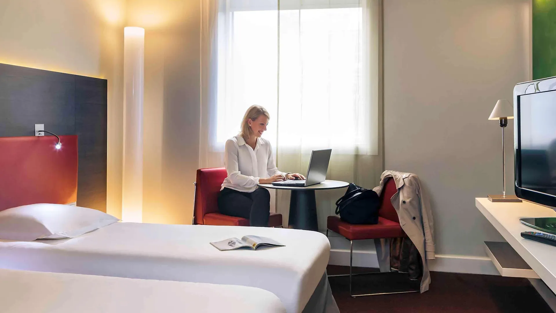 Mercure Paris La Defense Grande Arche Nanterre Fransa