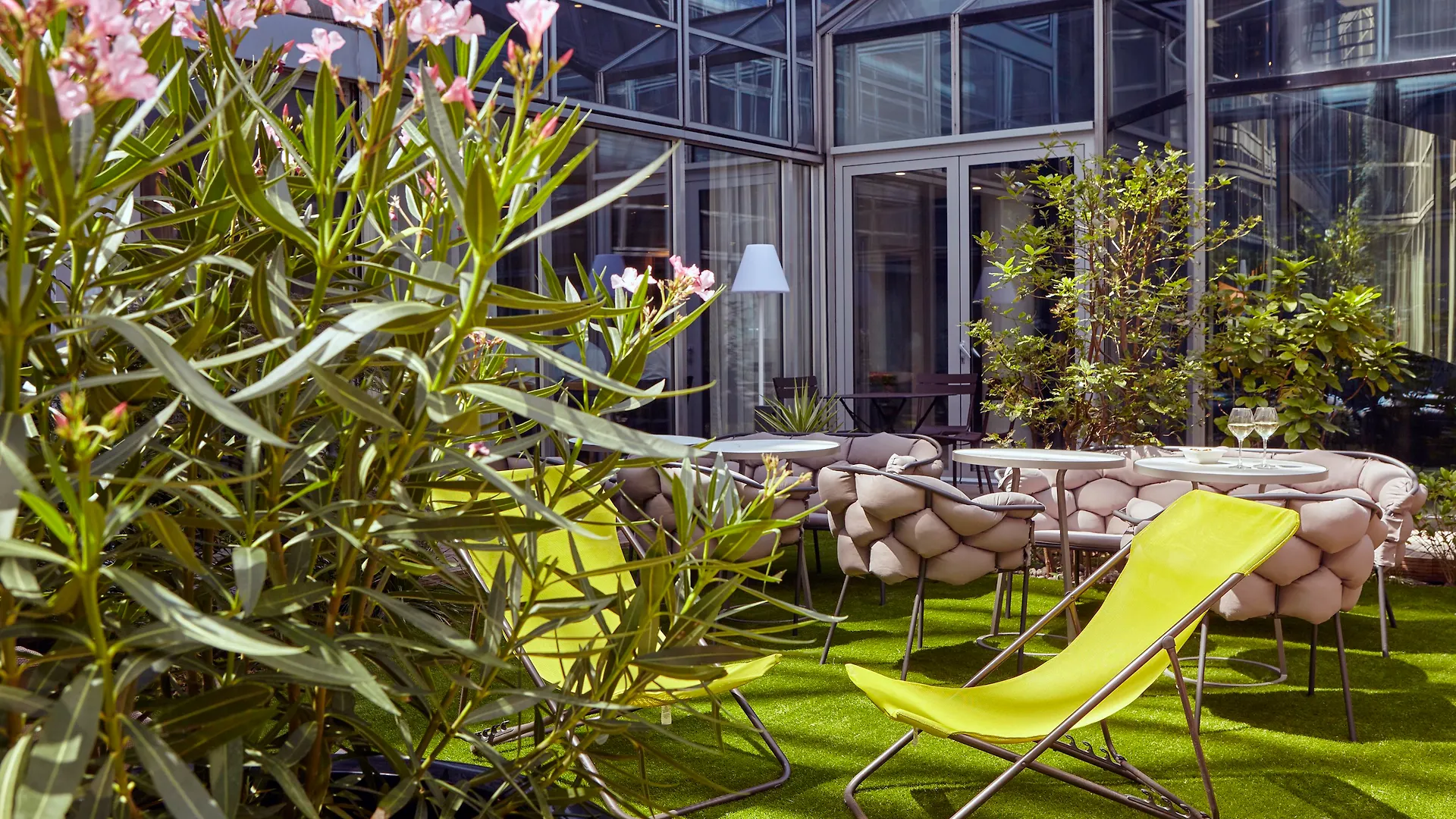 Mercure Paris La Defense Grande Arche Nanterre Fransa