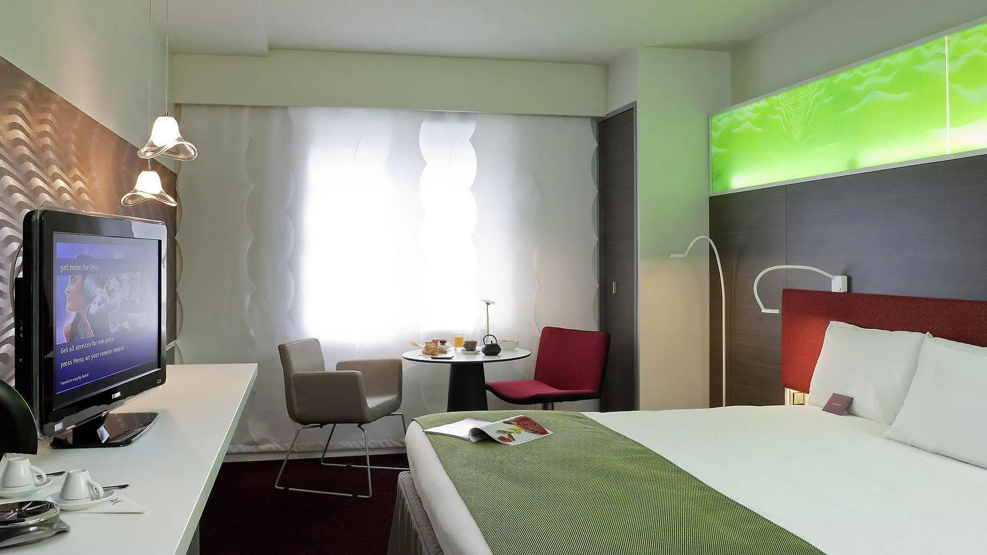 Mercure Paris la Défense Grande Arche Nanterre 4*,  Francia